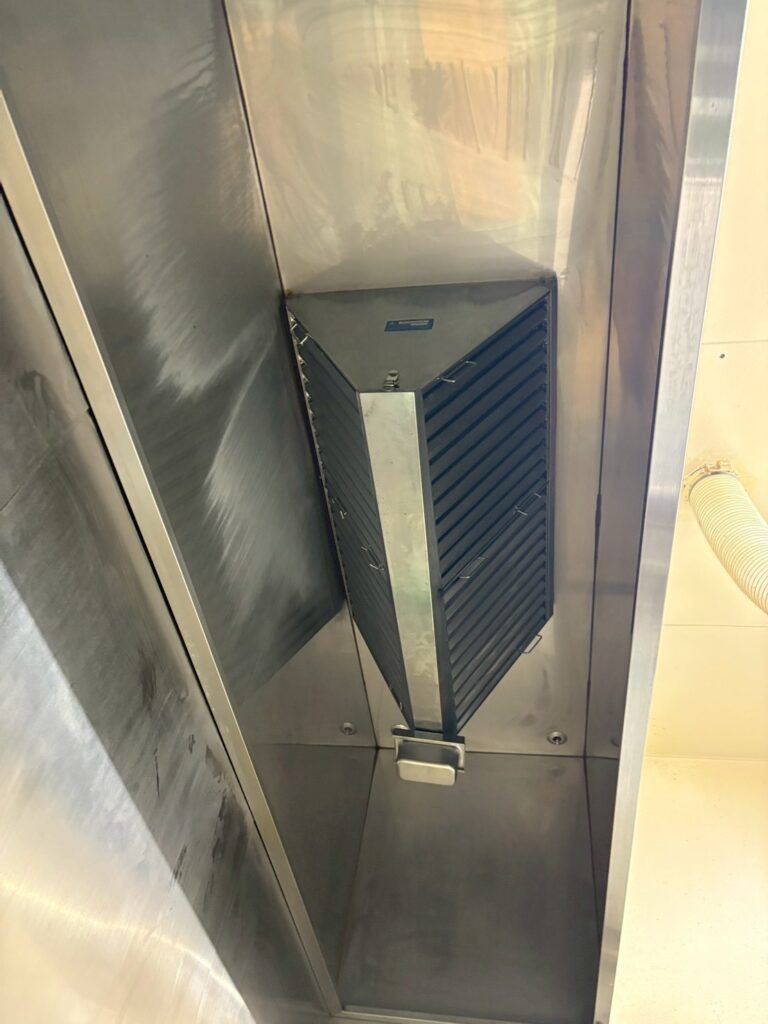 レンジフード汚れ　東大阪市